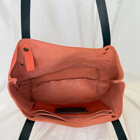 Portland Leather, Unicorn Color Sherbet (Brushed Leather), Medium Tote Bag BNNU - Picture 7 of 11